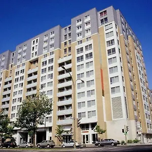 3* Отель Faubourg Centre-ville Downtown